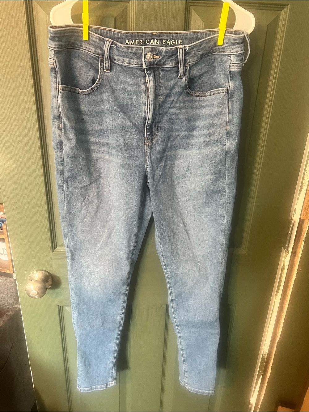 American Eagle Outfitters Skinny Jeans in Light Blue Wash